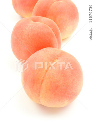 桃 桃 11676756