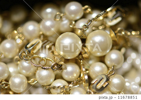 真珠の首飾り 11678851