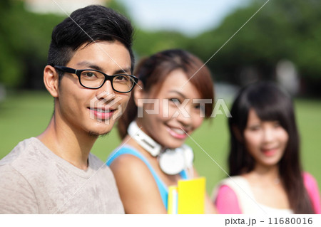 Happy College students Happy College students 11680016