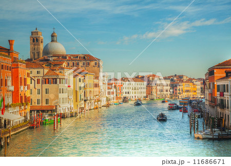 View to Grande Canal in Venice, Italy View to Grande Canal in Venice, Italy 11686671