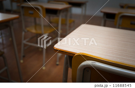 午後の学校 11688545