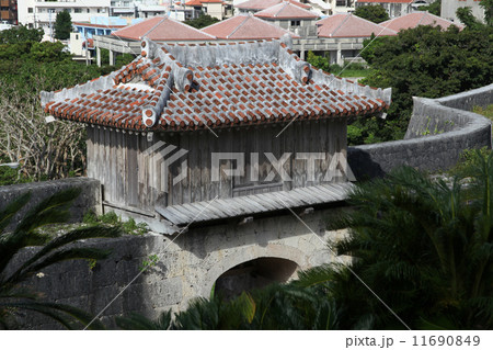 首里城  歓会門 11690849