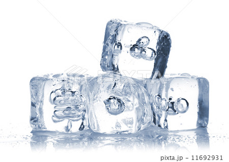 Melting ice cubes with water dew 11692931