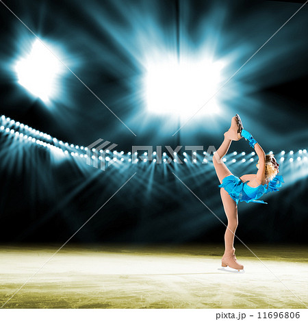 performance of young skaters, ice show 11696806