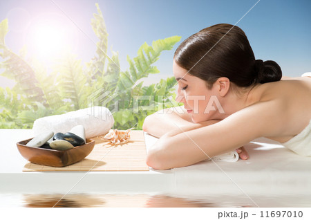 beautiful spa woman lying on the couch beautiful spa woman lying on the couch 11697010
