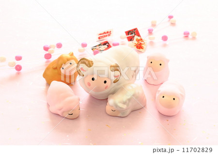 羊の親子　横 11702829