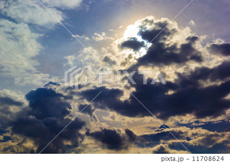 Cloud 11708624