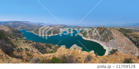 Panoramic view from ancient city of Pergamon to the lake - Turke 11709528