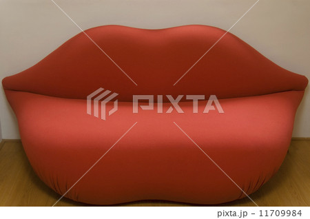 Lip Sofa 11709984
