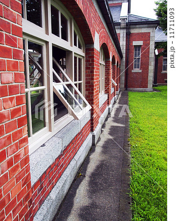 文翔館・趣あるレンガ塀 11711093