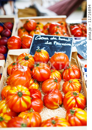 Organic tomatoes from mediterranean farmers market in Provence, Organic tomatoes from mediterranean farmers market in Provence, 11716894