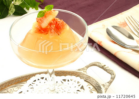 いちじくのスイーツ　ゼリー　夏のデザート 11720645