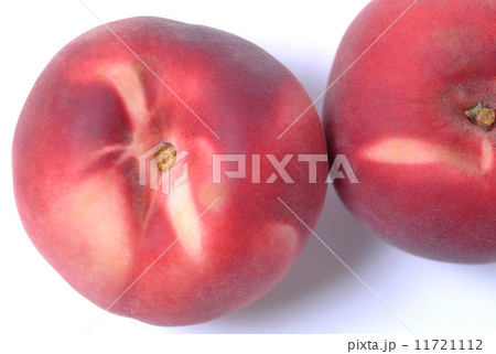 Ripe peaches isolated on white 11721112
