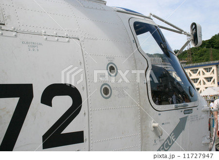 護衛艦搭載SH-60K哨戒ヘリコプター 11727947