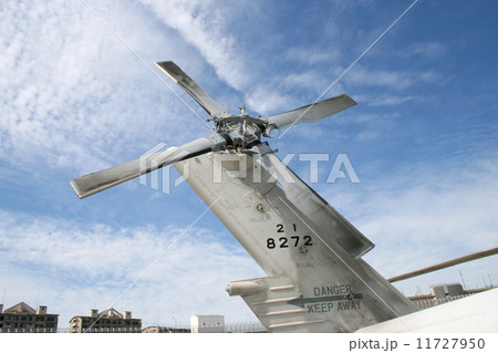 護衛艦搭載SH-60K哨戒ヘリコプター 護衛艦搭載SH-60K哨戒ヘリコプター 11727950