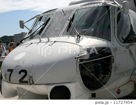 護衛艦搭載SH-60K哨戒ヘリコプター 11727954