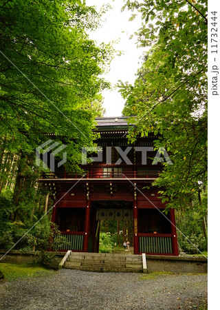 お岩神社　楼門 11732444
