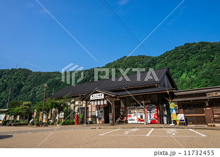 長良川鉄道　郡上八幡駅 11732455