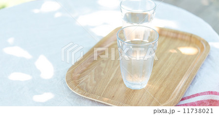 グラスの水 11738021