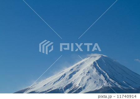 雪の富士 11740914