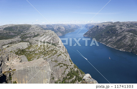 Preikestolen or Pulpit rock panorama without people (Norway) Preikestolen or Pulpit rock panorama without people (Norway) 11741303