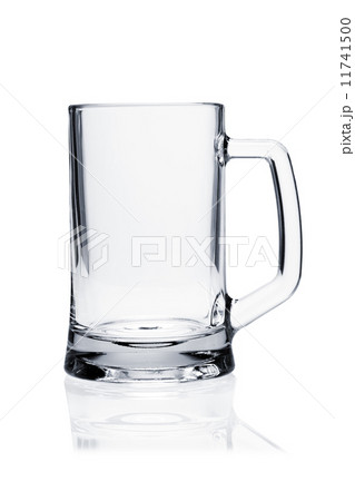 Cocktail glass set. Empty beer mug on white Cocktail glass set. Empty beer mug on white 11741500