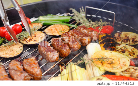 grilled kebab and vegetables 11744212