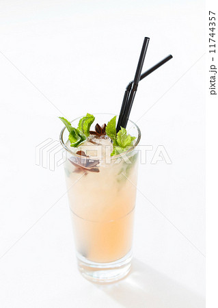 fresh lemonade fresh lemonade 11744357