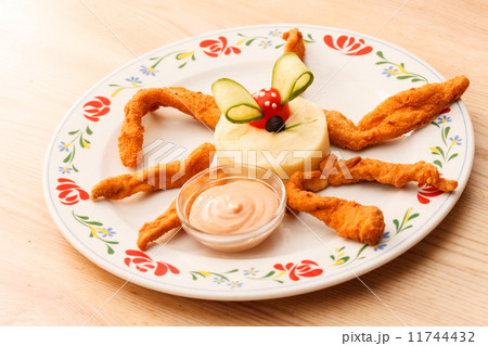 chicken with mashed potatoes for kids menu chicken with mashed potatoes for kids menu 11744432