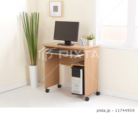 Desktop computer with cpu 11744959