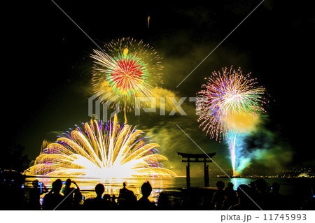 島水中花火大会2014大鳥居前 11745993