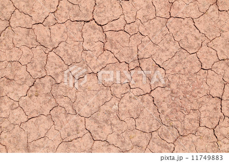cracked soil 11749883