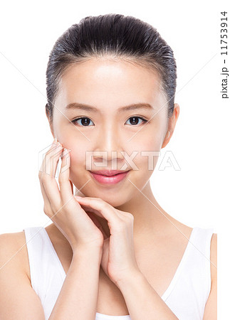 Beautiful woman with prefect skin 11753914