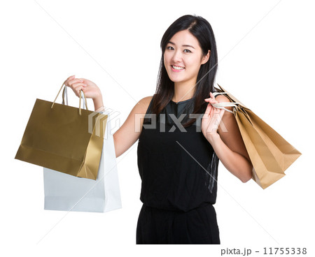 Woman with shopping bag 11755338