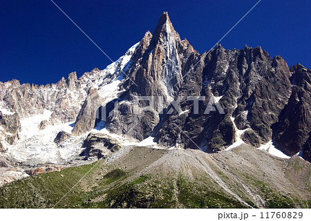 天にそびえるドリュー峰 天にそびえるドリュー峰 11760829