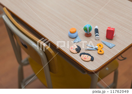 粘土のミニチュア 11762049