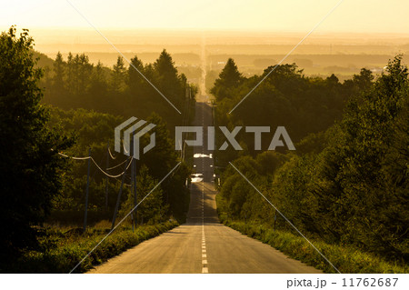 斜里郡斜里町の長い道 斜里郡斜里町の長い道 11762687