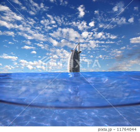 Luxury Burj Al Arab hotel on Jumeirah beach in Dubai, United Arab Emirates Luxury Burj Al Arab hotel on Jumeirah beach in Dubai, United Arab Emirates 11764044