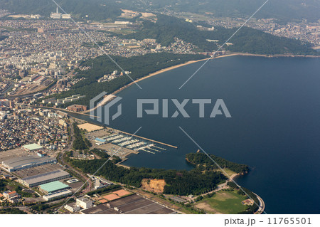 福岡市西区小戸付近を空撮 11765501