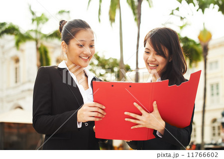 Looking at Paperwork 11766602