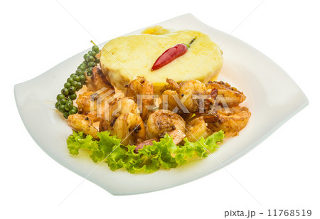 Garlic shrimps with potato Garlic shrimps with potato 11768519