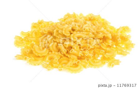 italian pasta (macaroni) isolated on white background italian pasta (macaroni) isolated on white background 11769317