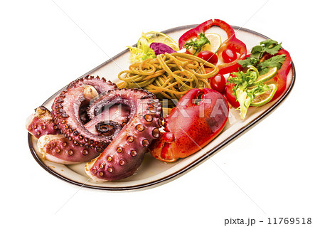Seafood pasta with octopus and lobster leg Seafood pasta with octopus and lobster leg 11769518