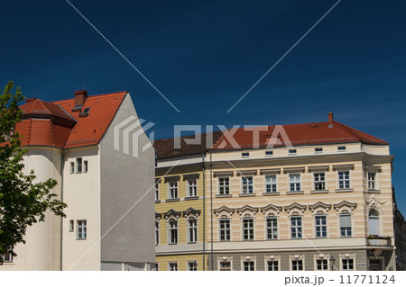Potsdam city old buildings 11771124