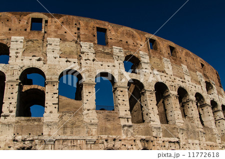Colosseum in Rome, Italy Colosseum in Rome, Italy 11772618