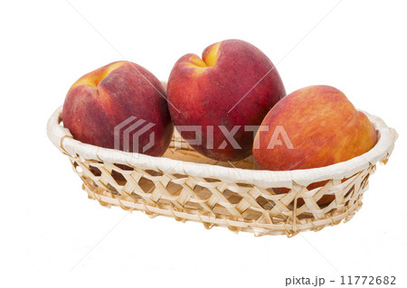 Peaches in the bowl 11772682