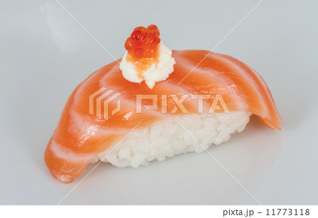 Sushi salmon sake Sushi salmon sake 11773118