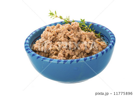 Tuna fillet Tuna fillet 11775896