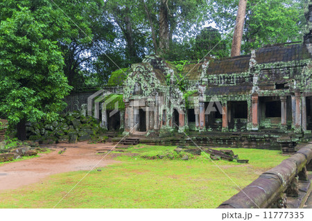 Angkor Wat complex 11777335