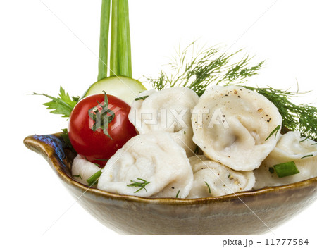 Bowl with traditional russian dish - pelmeni Bowl with traditional russian dish - pelmeni 11777584